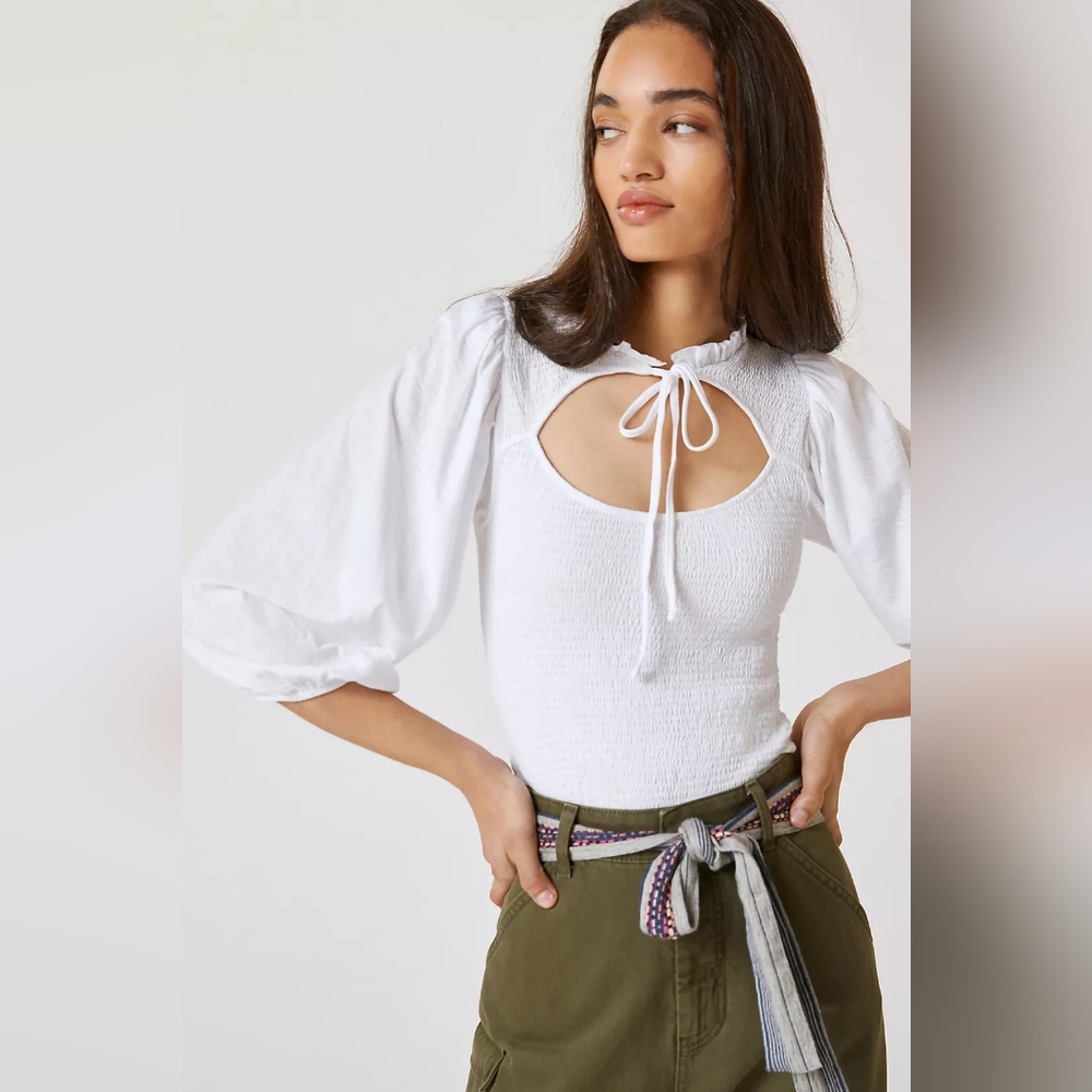 Nation Ltd Abrielle Femme Cut-Out Tee